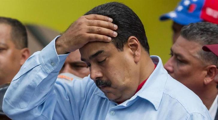 Trump retira a diplomáticos de Venezuela